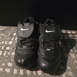 Nike MCS Keystone Baseball Softball Cleats 