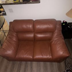 2 Person Couch 5 Feet Wide 