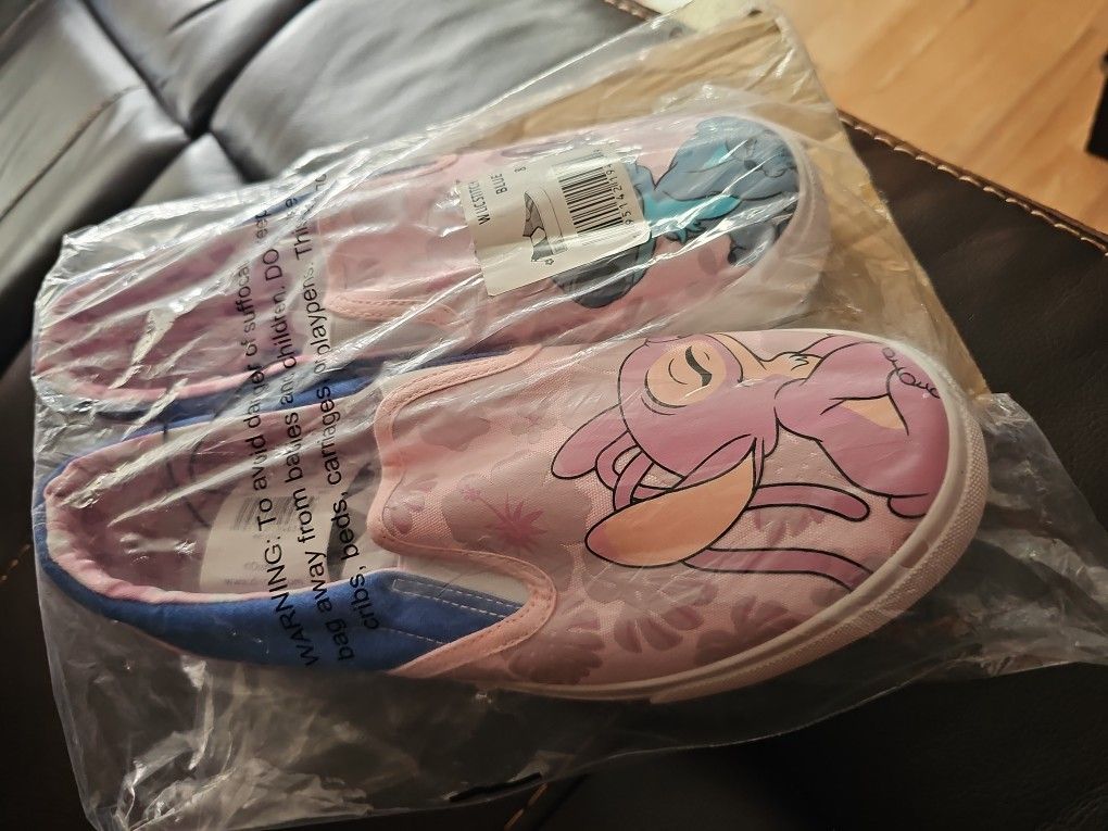 Stitch Tennis Shoes π For Woman