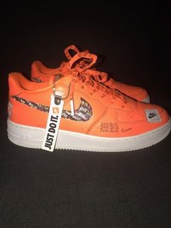 Nike Air Force 1