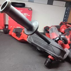 Milwaukee M18 FUEL 18V Lithium-Ion Brushless Cordless GEN 2 SUPER HAWG 7/16in. Right Angle Drill . Tool-Only 
