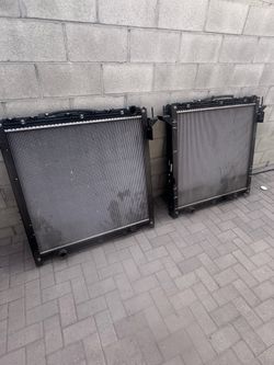 Freightliner radiator