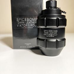 Spicebomb Dark Leather Cologne 