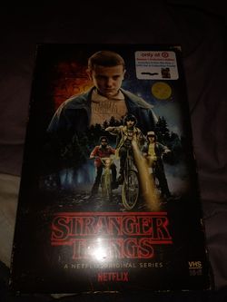Dvd set stranger things first season