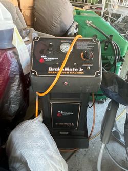 Flo-Dynamics BrakeMate Jr. Brake Flush Machine