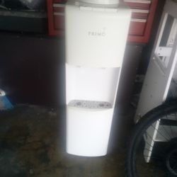 Water Dispenser (Primo)