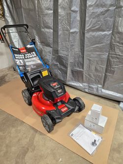 BRAND NEW TORO 60V Flex-Force Recycler self propelled lawnmower. 
Battery and charger included 
$349