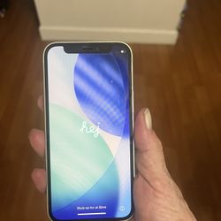 Iphone 12 Mini, Works Great, Scratch on right corner as seen in pic. Light green, 128gb $200 OBO