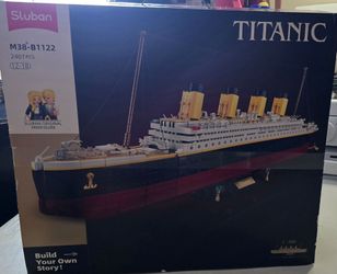 Model Set, Ship Brick Set, Gift for Adults and Kids 6+, with 2 Major Minifigures, Compatible with Lego Sets, STEM Big Shape Brick Set, Ideal for Fans'