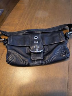 Rare A805 Y2K vintage  black leather coach in beautiful condition and coach mini black and gray sold separately