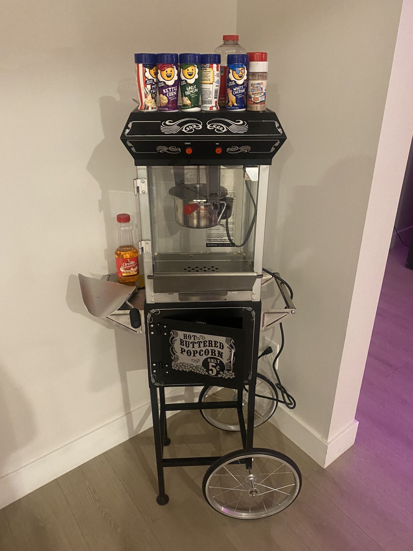 Popcorn Machine
