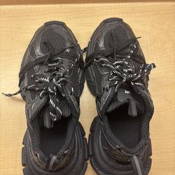 Balenciaga 3XL size 44