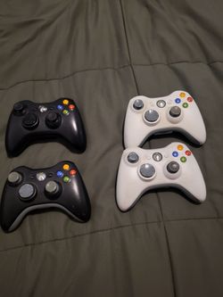 Xbox 360 controllers