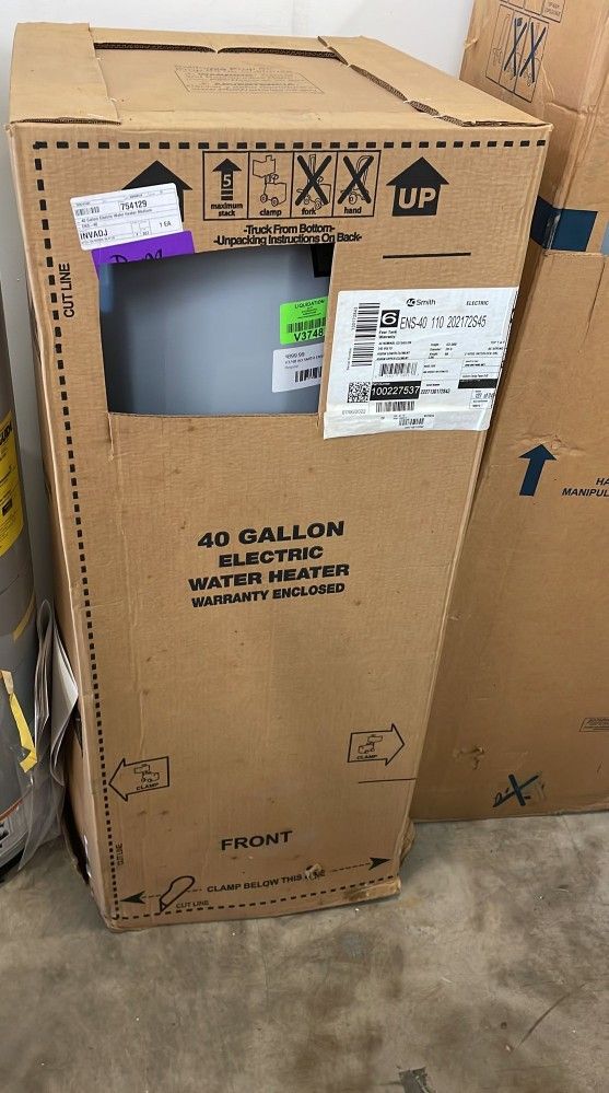 AO SMITH ENS-40 40-Gallon Water Heater