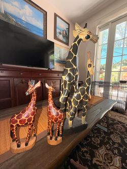 Wood Giraffe decor, set of 3