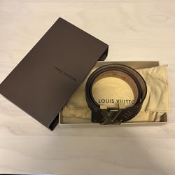 Louis Vuitton LV initials belt