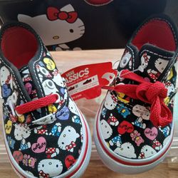 Hello Kitty Vans