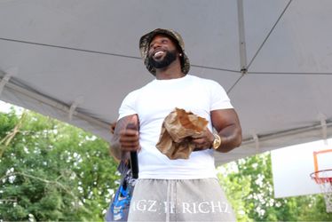 Ragz 2 Riches shorts