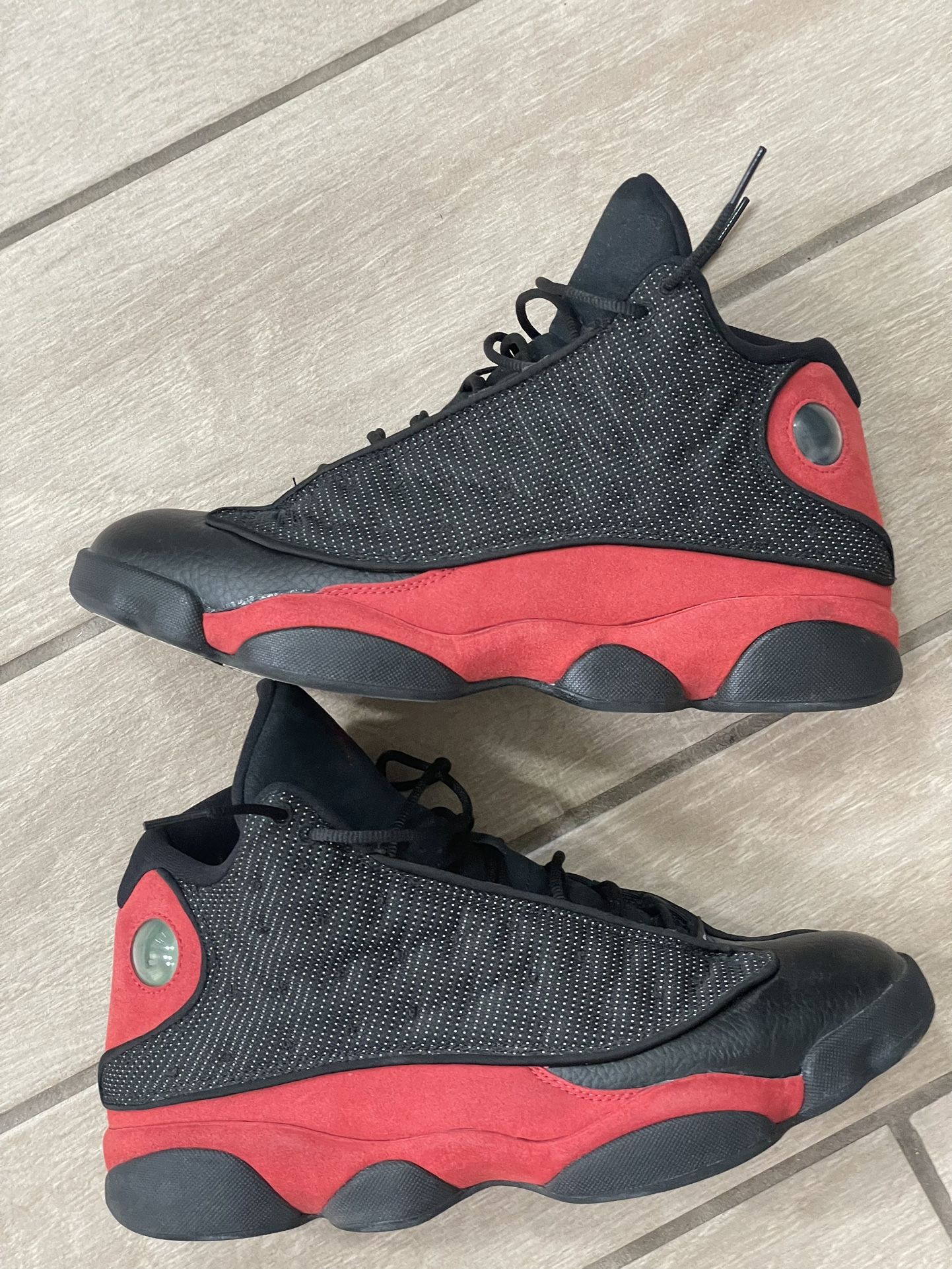 Nike Air Jordan 13 | Bred 13s 2017 | Size 10.5