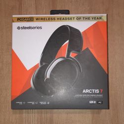 Steel Series Arctis 7 Gaming Headphones