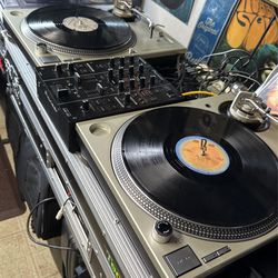 The Classic  Vinyle DJ SET UP