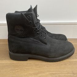 Black Suede Timberland Snow Boots Size 8.5 Men’s