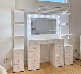 Glam vanity/same day delivery 🚚:Zero money down