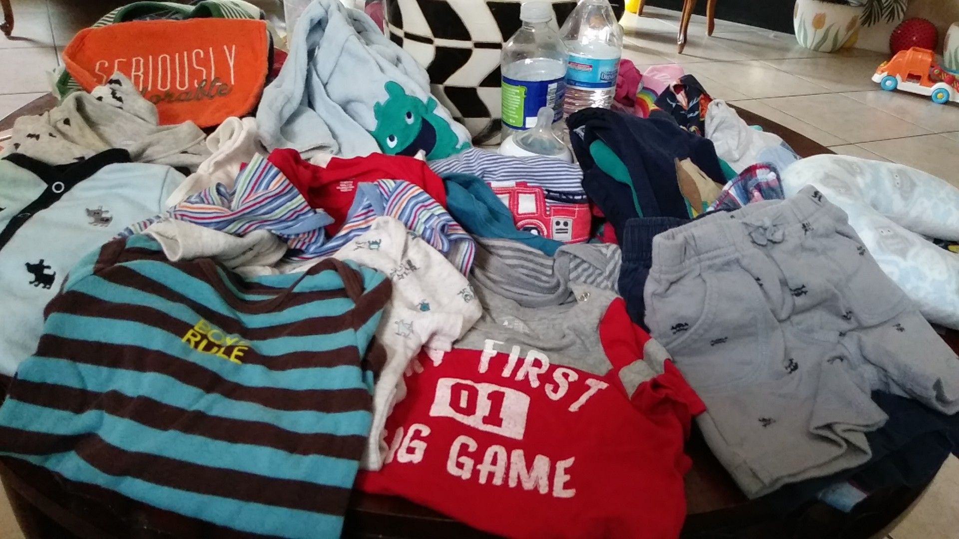 Winsies pj. Bibs shorts tshirts