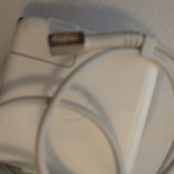 Apple Laptop Power Adapter 45W,  Model#A1244
