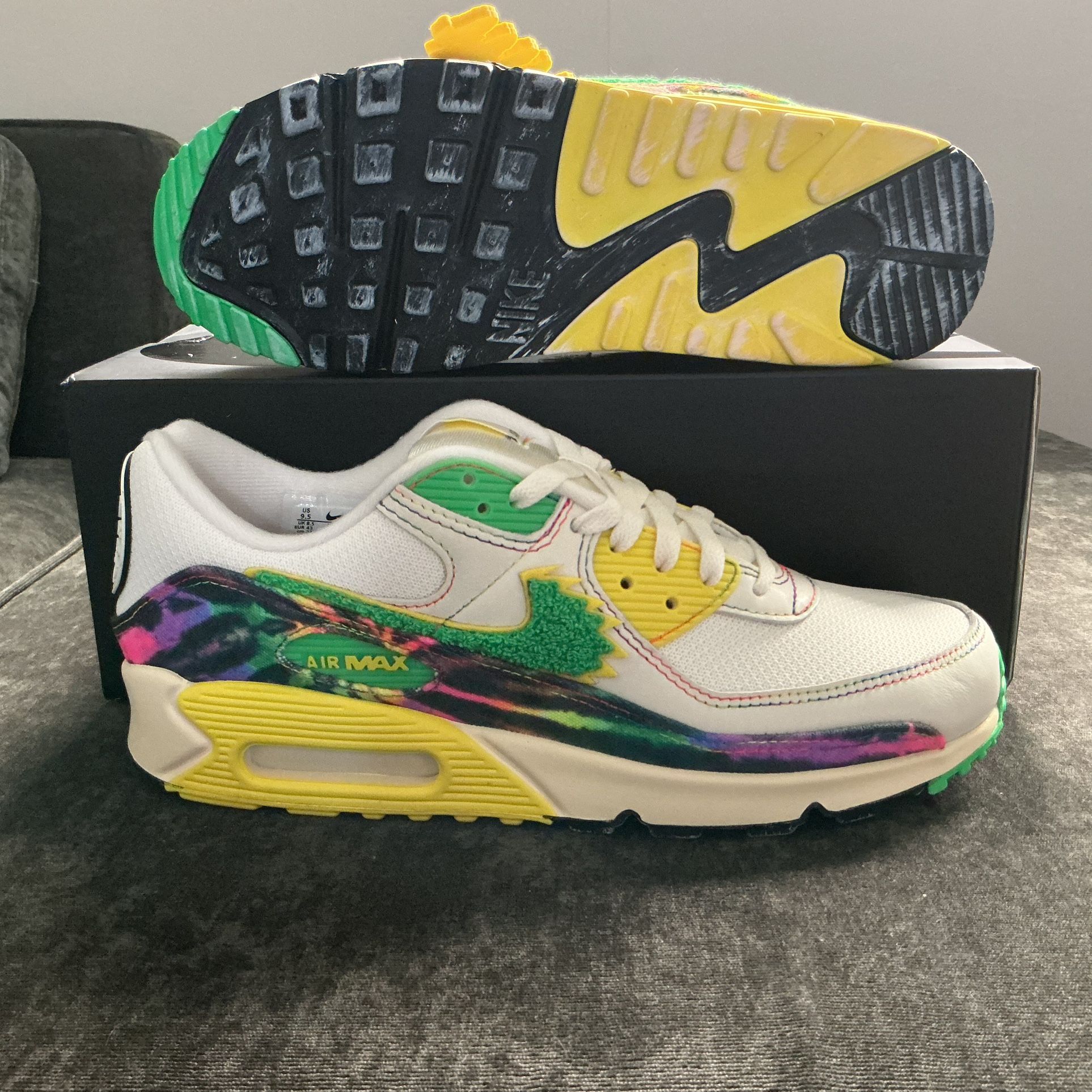 Size 11 - Grateful Dead x University of Oregon x Nike Air Max 90 “Grateful Ducks”