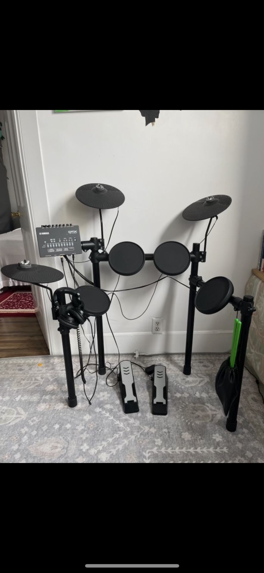 Yamaha Drum set