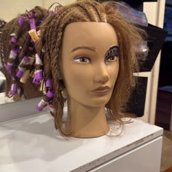 Mannequin For Braiding/cutting Hair 