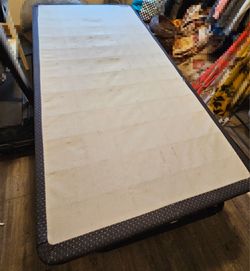 Ikea LYCKSELE LÖVÅS TWIN size