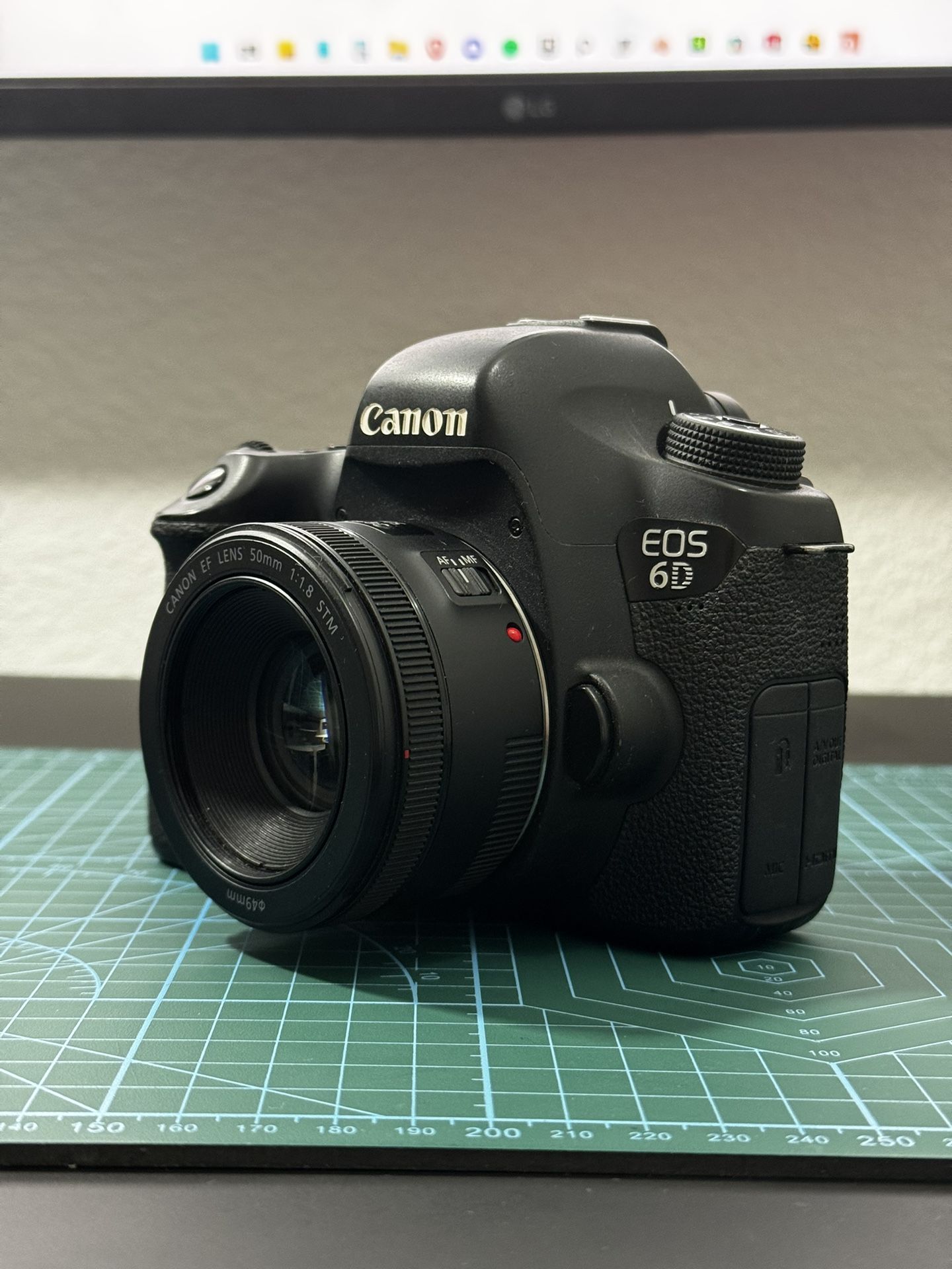 canon 6d + 50mm f/1.8 + 256gb sd bundle