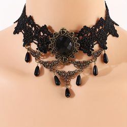 Black Lace Clavicle Elegant Necklace 
