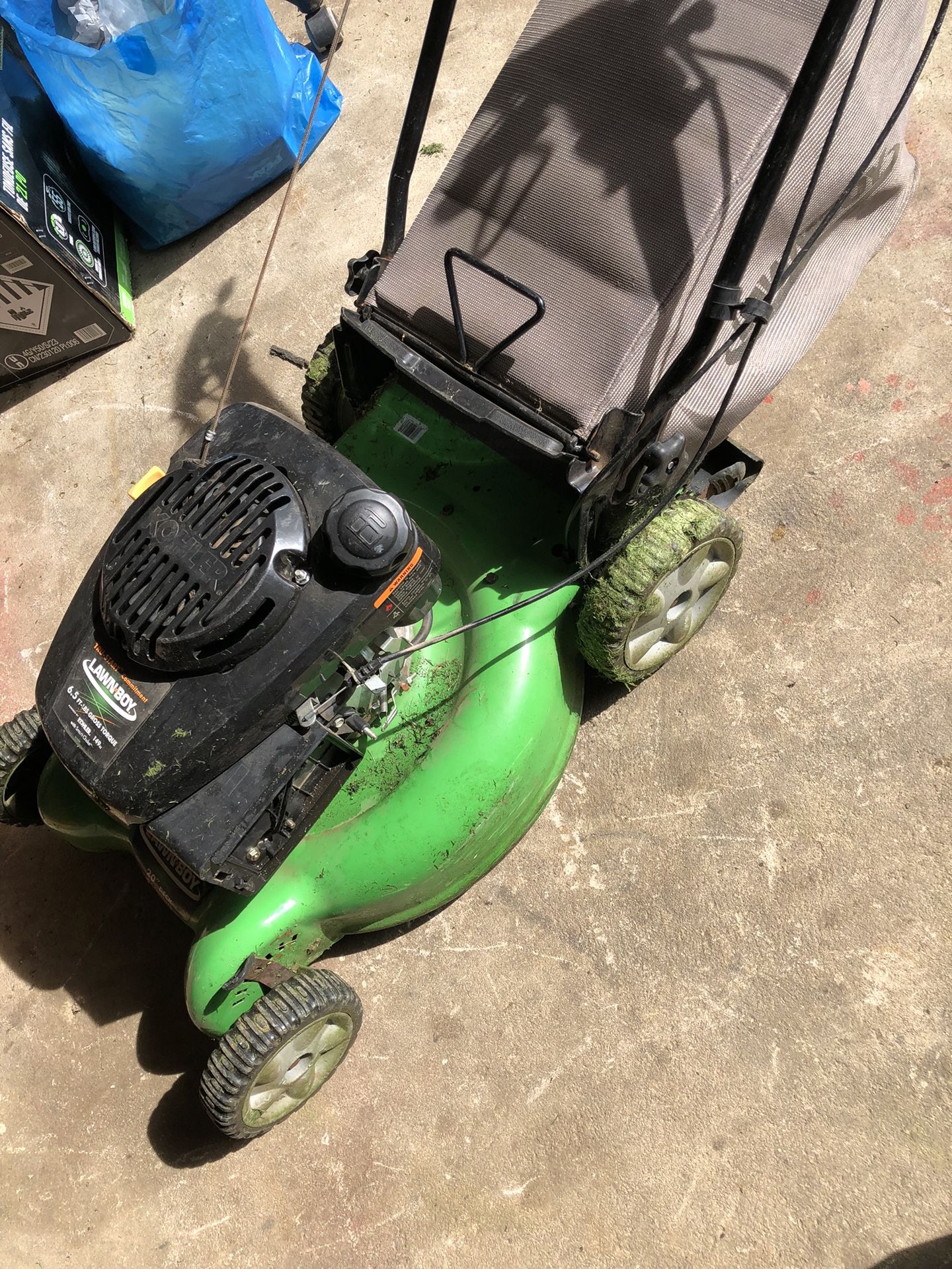 Lawn Boy Lawn Mower 20 Inch  Self Propelled 