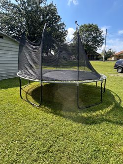 Trampoline