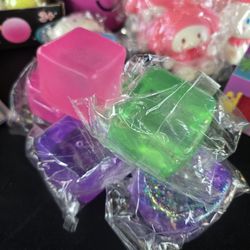 Viral Squishy Ice Needoh 