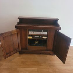 8 track and record player