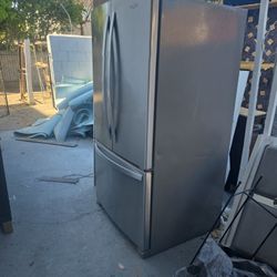 Whirlpool Refrigerator