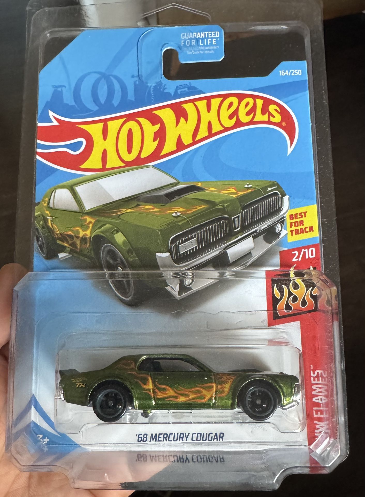 Hot Wheels 2019 Super Treasure Hunt ‘68 Mercury Cougar