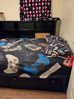 Black Full Size Bed with Bookcase and Drawers