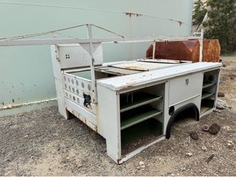 Utility bed