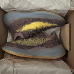 Yeezys 380