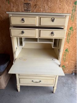🔥👀🔥Cream Colored Vintage Secretary Desk, Kent Coffey Impresa Brand.