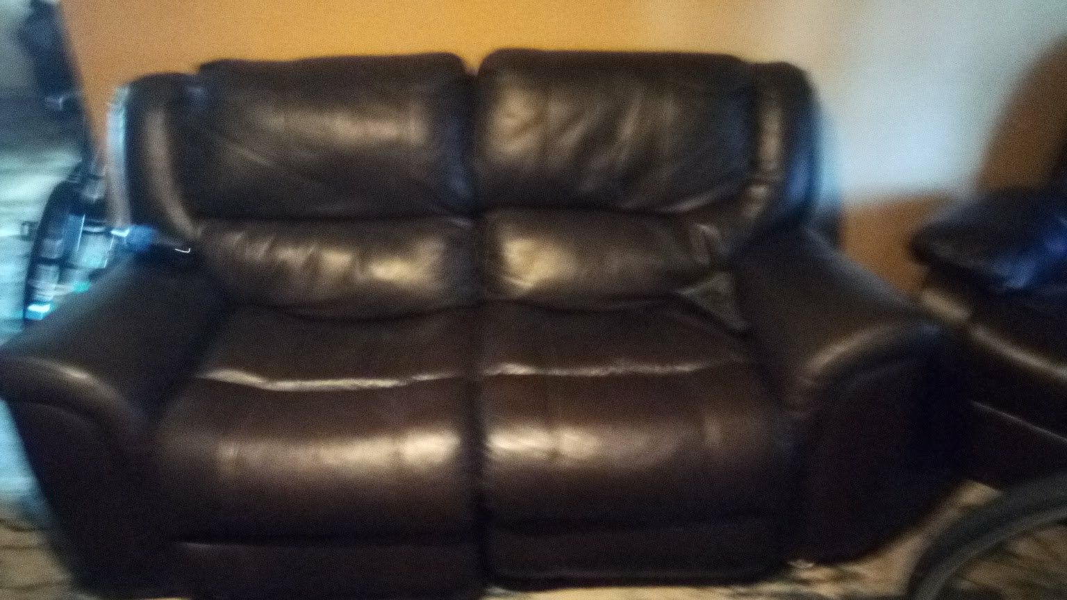 Lazy boy Eletric Loveseat An 2 Chairs