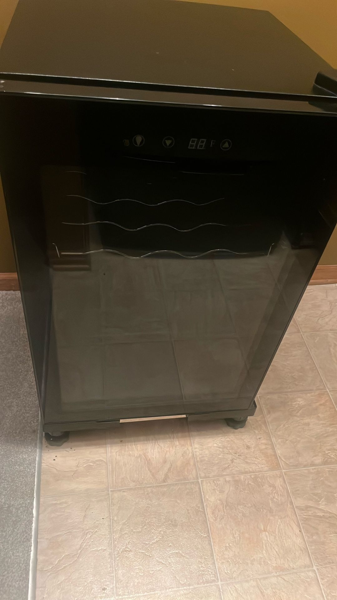 nice wine cooler, soda cooler