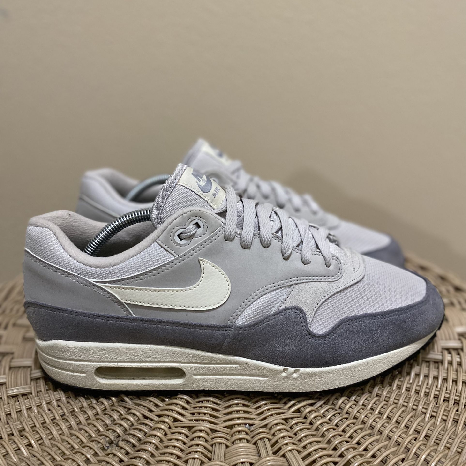 Size 10.5 - Nike Air Max 1 Grey White 2018 Men’s 