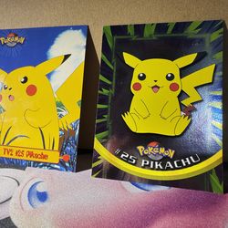 TOPPS BLUE LABELS - PIKACHU FOIL + TV CARD #25 - NEAR MINT - 1999 POKEMON TOPPS