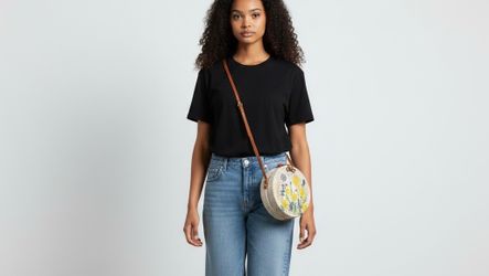 NEW Jelavu  Crossbody  Bag  Rattan Hand painted flowers Circle NWT